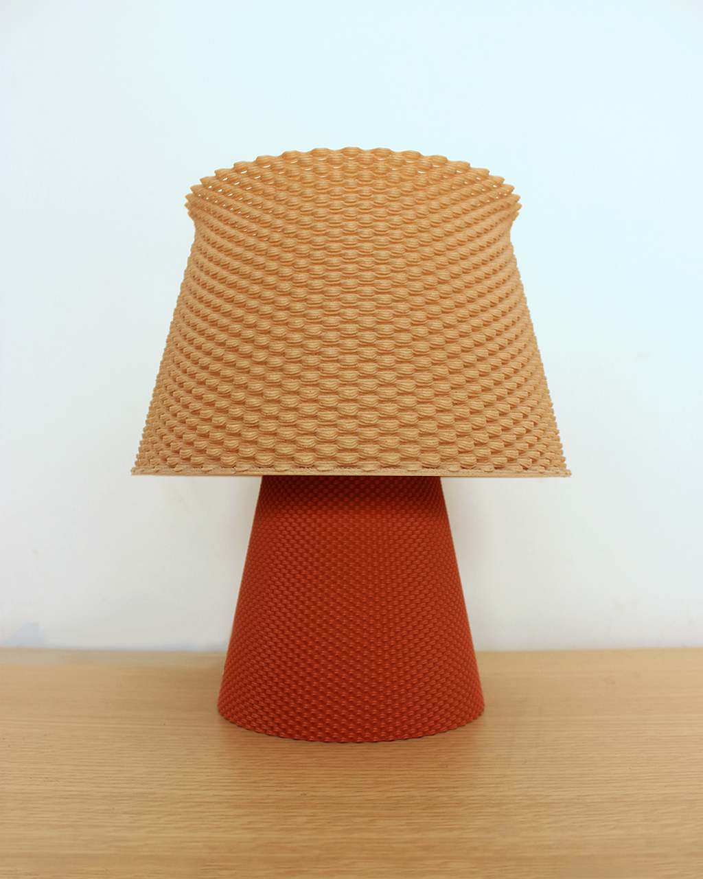 Bruno desk lamp with RippleMesh textured shade, view 3