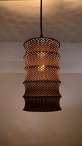 Leo adaptive lamp with bold RippleMesh shade