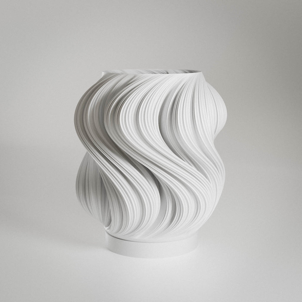 Brisa table lamp with flowing wave-shaped translucent shade, view 4