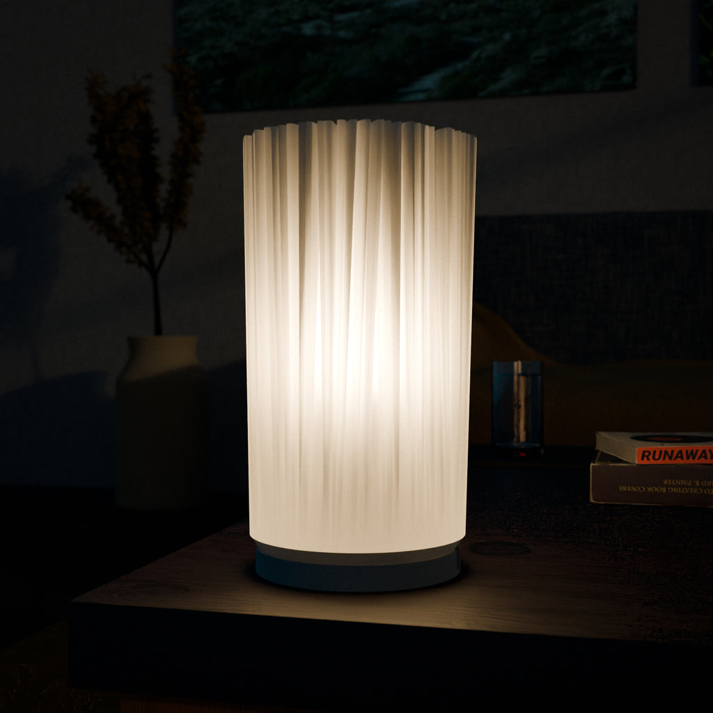 Coral Cascade table lamp with coral-textured shade