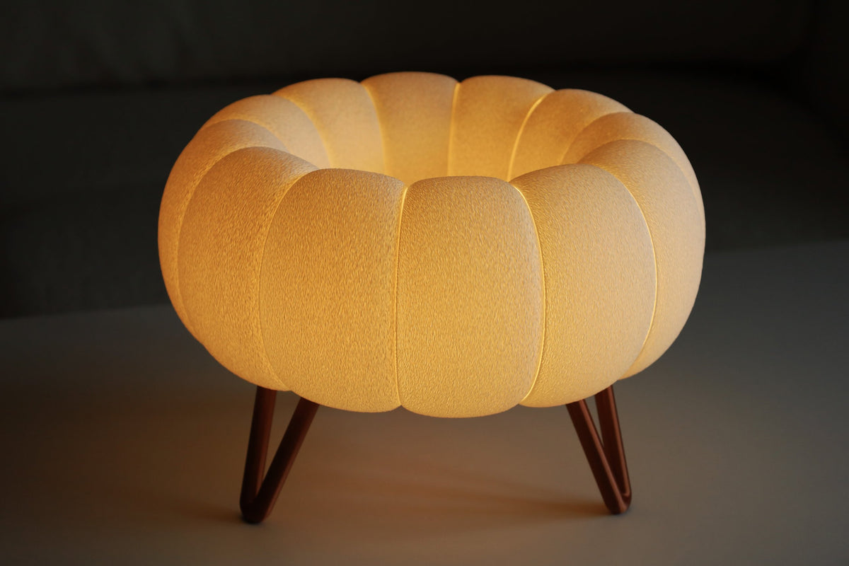 Airy cloud-shaped LED table lamp, 3D printed, view 3