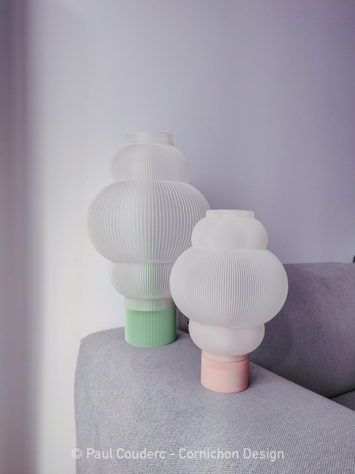 Obsolete small sculptural table lamp, view 2