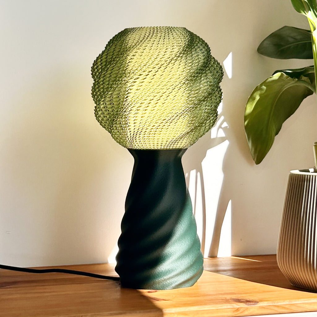 SUNAE table lamp with continuous woven twist shade and base